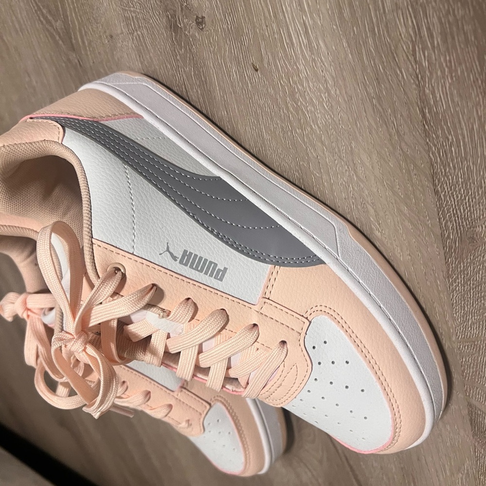 Puma Women's Peach and White Sneakers
